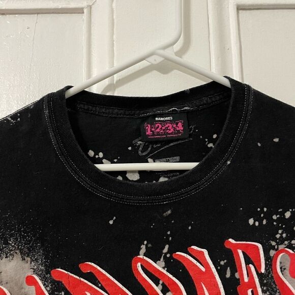 Ramones t shirt  - Picture 4 of 7